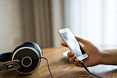 《新世界》New World鲜牛加速器澳服延迟降至最低140MS